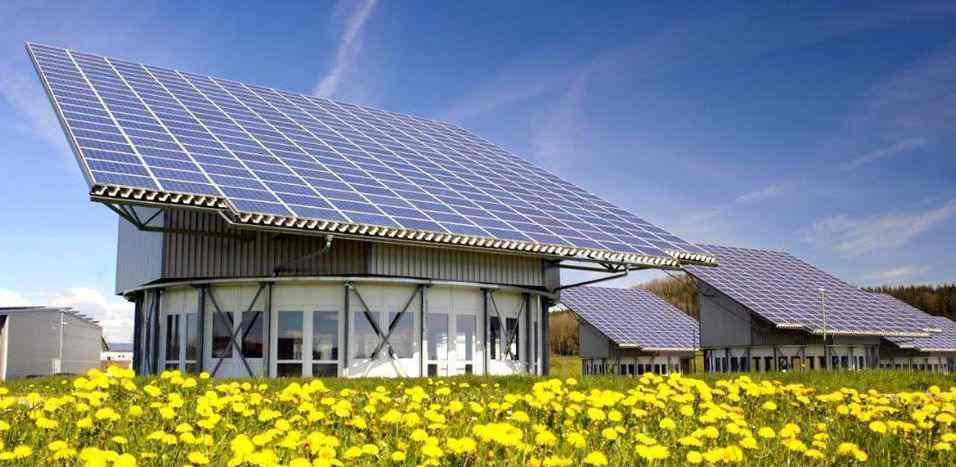 Top 10 quốc gia dùng năng lượng mặt trời nhiều nhất thế giới